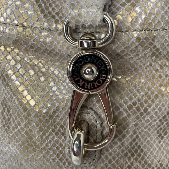 Dooney & Bourke Belvedere gold snakeskin textured leather Logo Lock hobo bag - Picture 2 of 14